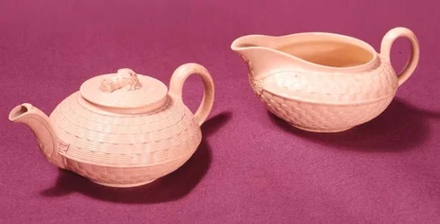Teiera e brocca per latte Wedgwood caneware, c.1860
